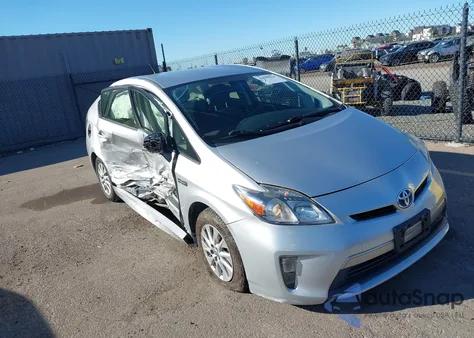 2012 Toyota Prius Plug-In из США, поврежденный, VIN JTDKN3DP8C3020339